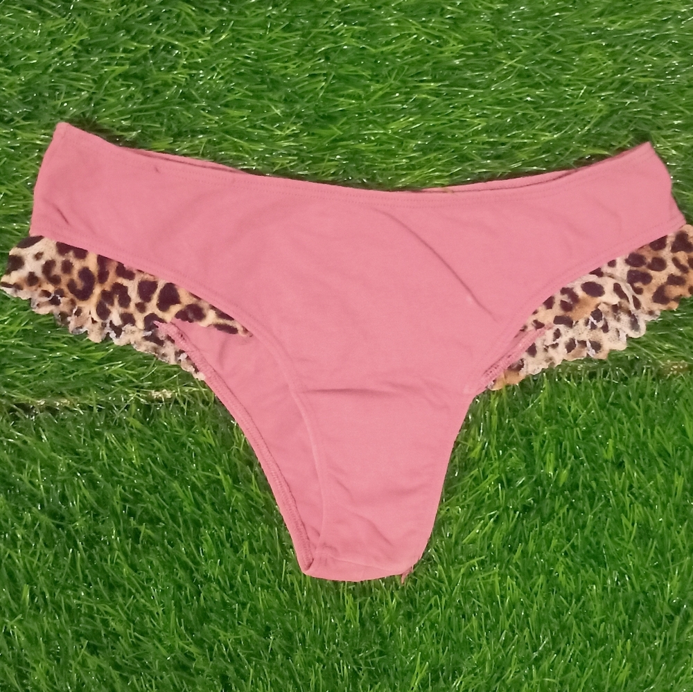 Pink Victorias secret panty - Picture 1 of 2